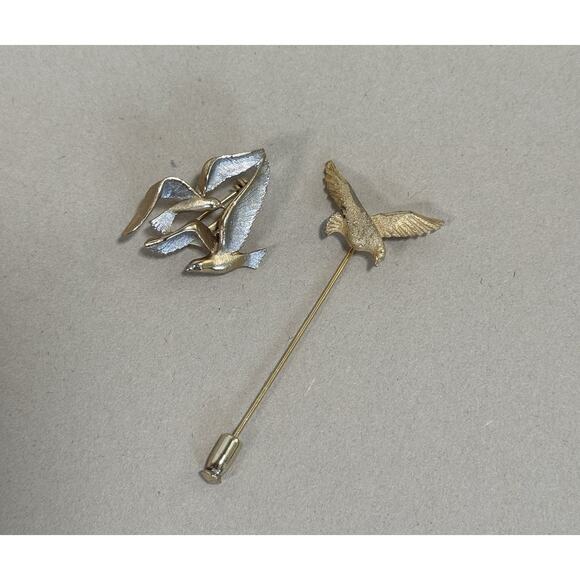 Seagull Trio Bird In Flight Vintage Brooch Seagull Gold Tone Stick Pin MCM - Picture 1 of 8